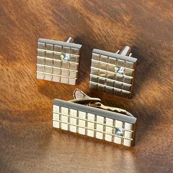 Vintage Gold Tone Cufflinks Tie Clip Set 1970s Glass Stone Wedding Formal Suit - Picture 2 of 12